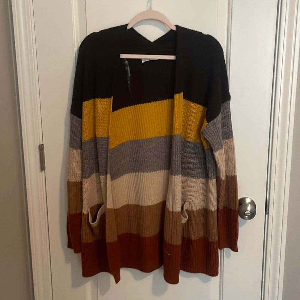 Colored sweater size XL